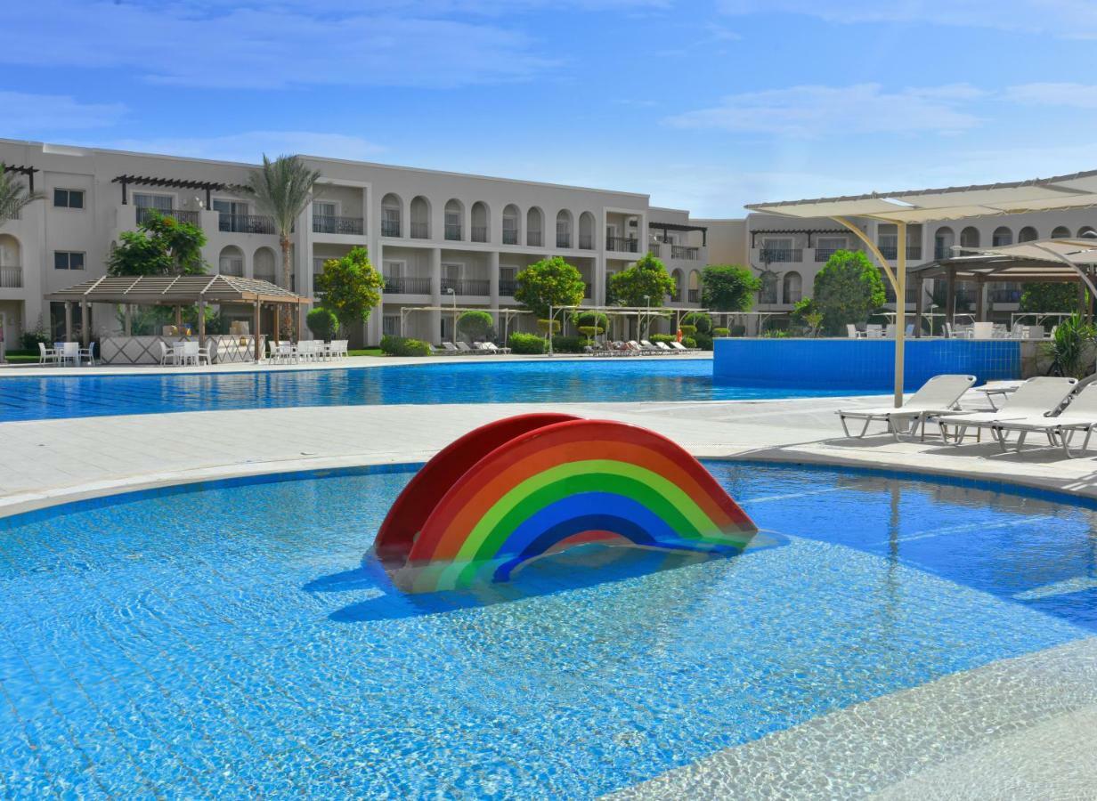 Jaz Mirabel Resort Sharm El-Sheikh Exterior foto Rainbow float